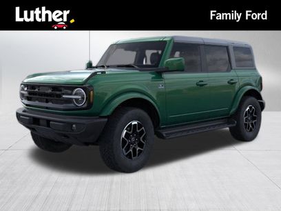 New 2025 Ford Bronco Outer Banks