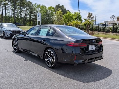 New 2026 BMW 530i w/ M Sport Package RWD image 5