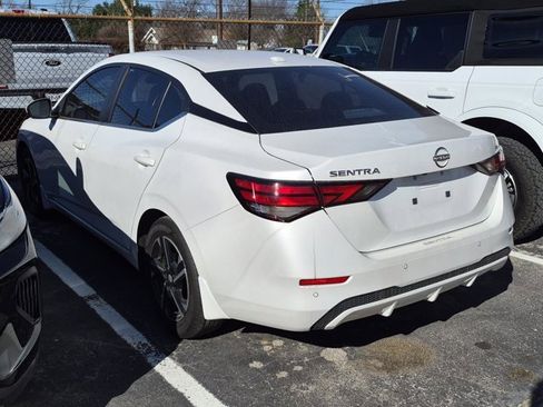 Used 2024 Nissan Sentra SV image 4