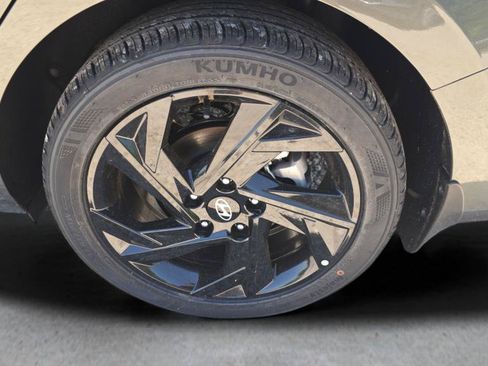New 2026 Hyundai Elantra Sport FWD image 31