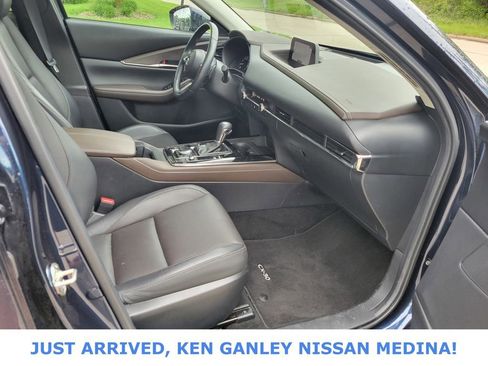 Used 2023 MAZDA CX-30 AWD 2.5 S w/ Premium Package image 23