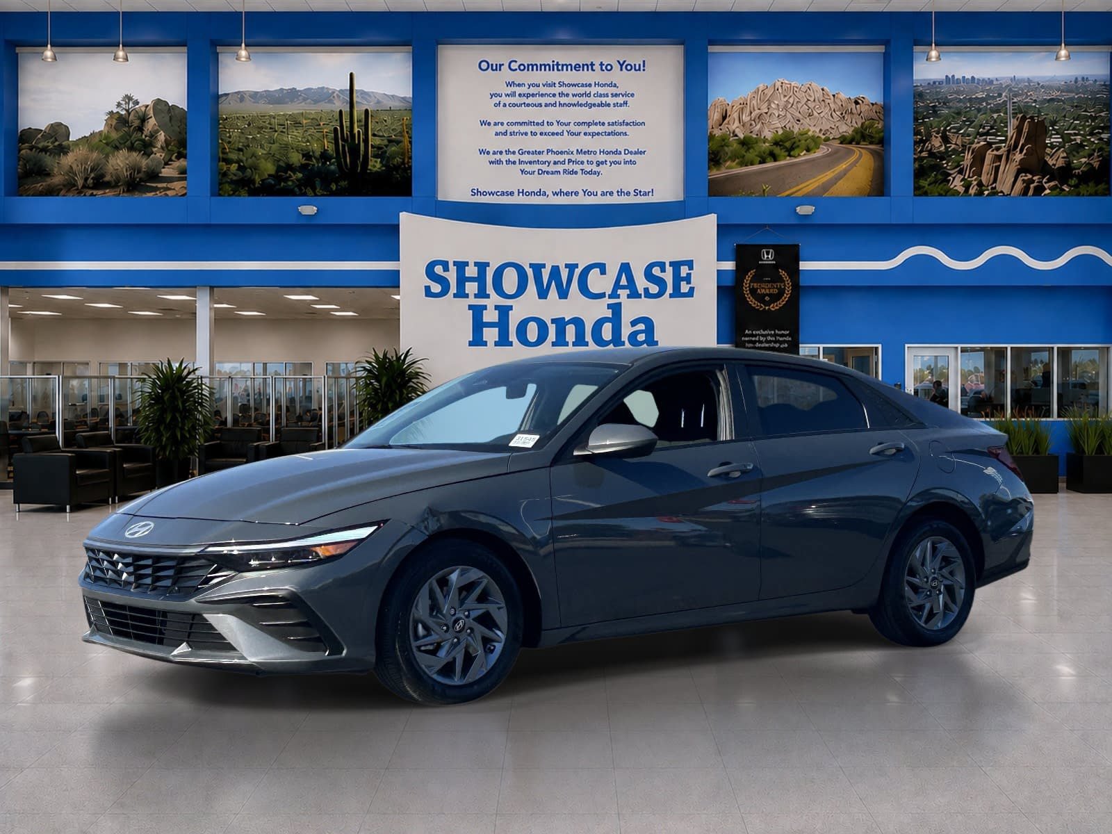 Used 2024 Hyundai Elantra SEL FWD image 2