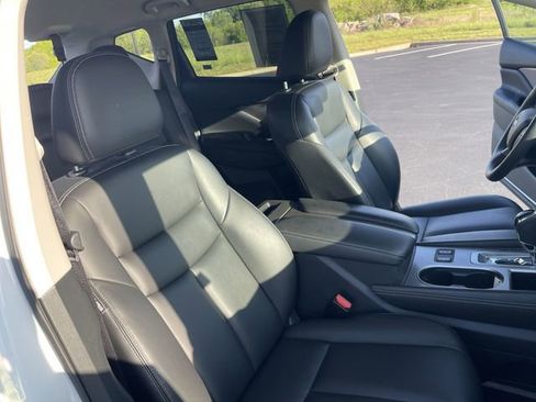 Certified 2023 Nissan Murano SV w/ SV Midnight Edition Package FWD image 23