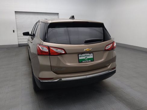 Used 2018 Chevrolet Equinox LT FWD image 6
