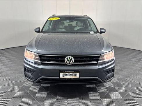 Used 2018 Volkswagen Tiguan SE w/ 3rd Row Seat Package AWD/4WD image 36