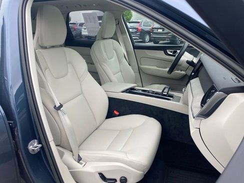 Used 2023 Volvo XC60 T8 Plus w/ Protection Package Premier AWD/4WD image 14