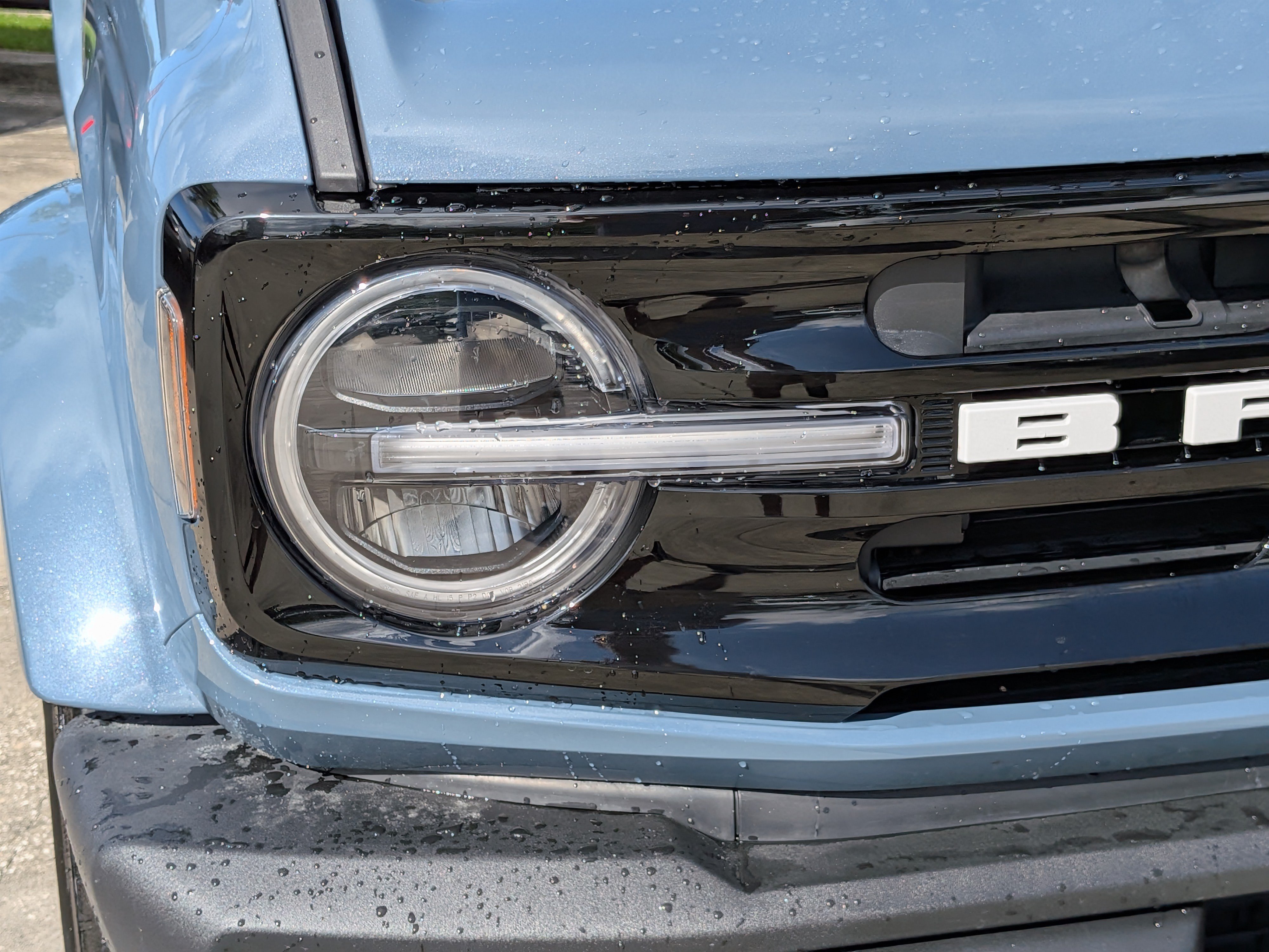 Used 2024 Ford Bronco Outer Banks AWD/4WD image 10