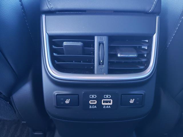 Certified 2024 Subaru Outback Limited AWD/4WD image 12