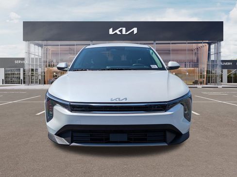 Certified 2025 Kia K4 EX FWD image 7