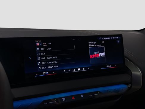 Certified 2025 BMW X3 xDrive30i w/ Premium Package image 14