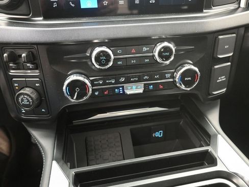 New 2026 Ford F250 Platinum w/ Tremor Off-Road Package image 9