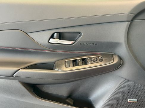 New 2027 Nissan Sentra SR w/ SR Premium Package FWD image 27