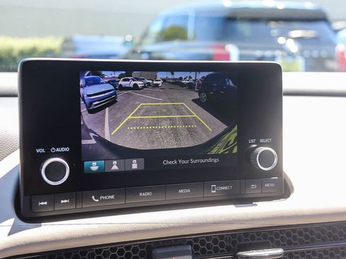 Used 2024 Honda HR-V LX image 32