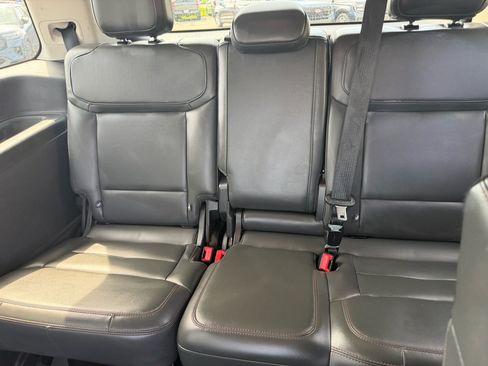 Used 2025 Ford Expedition Active AWD/4WD image 11