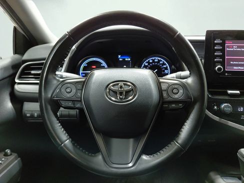Used 2023 Toyota Camry SE FWD image 21