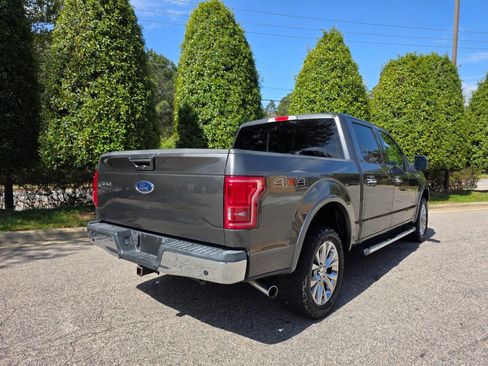 Used 2017 Ford F150 Lariat w/ Equipment Group 502A Luxury image 7