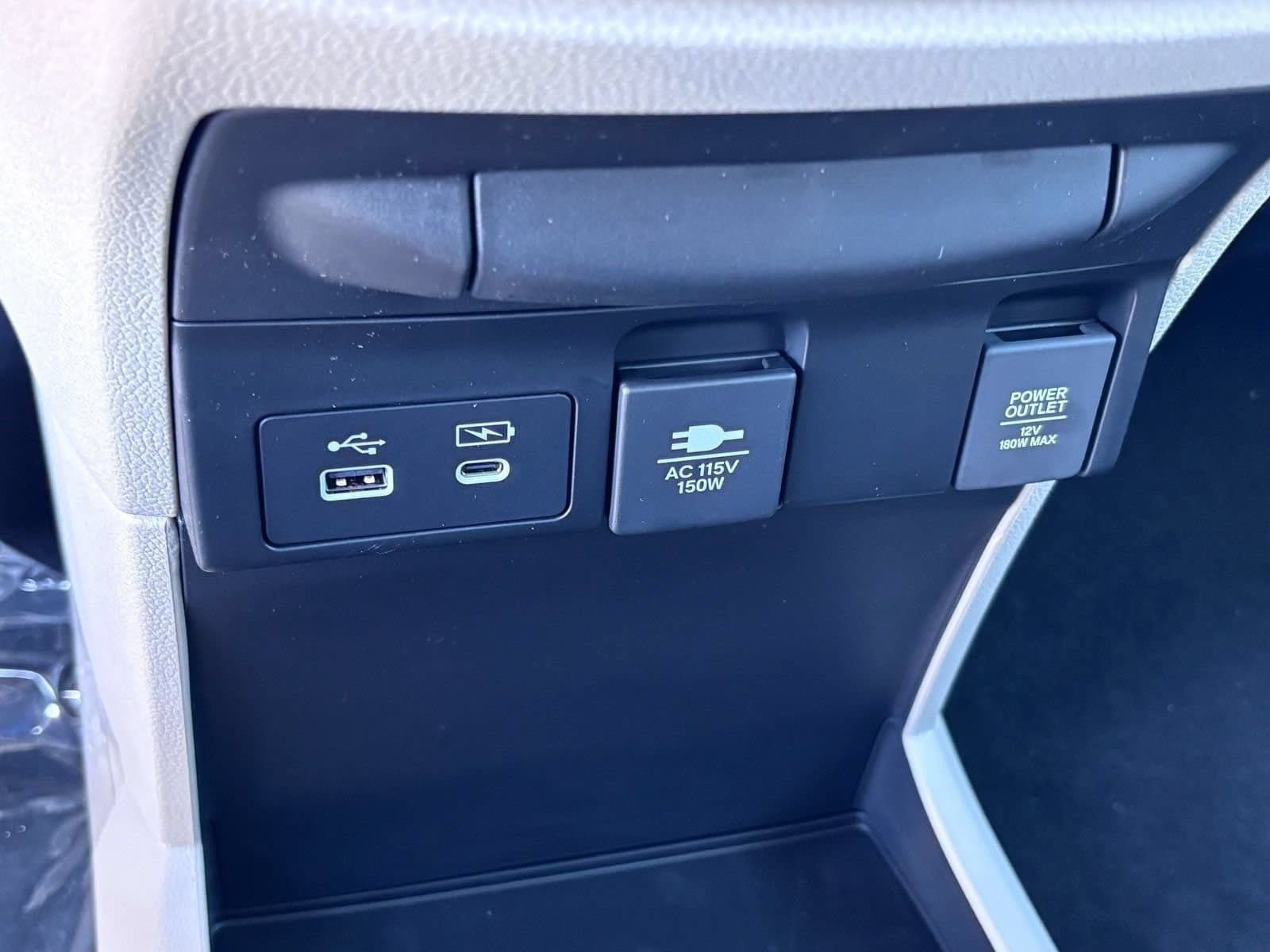 New 2026 Honda Odyssey Touring image 22