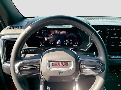 Used 2024 GMC Canyon Elevation w/ Elevation Premium Package RWD image 13