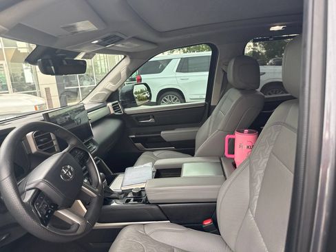 Used 2024 Toyota Sequoia Limited AWD/4WD image 3