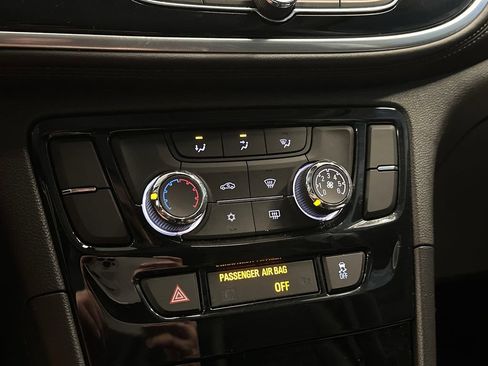 Used 2021 Buick Encore Preferred w/ Safety Package AWD/4WD image 15