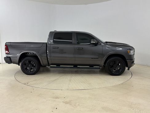 Used 2019 RAM 1500 Laramie w/ Sport Appearance Package AWD/4WD image 8