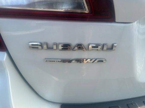 Used 2018 Subaru Outback 2.5i Premium AWD/4WD image 37