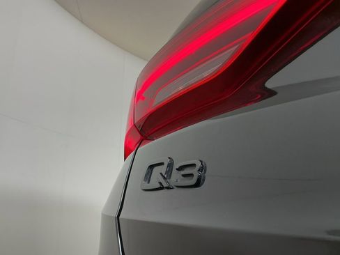 Used 2021 Audi Q3 2.0T Premium Plus w/ Premium Plus Package image 34