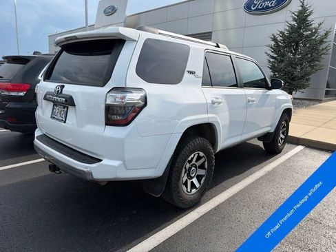 Used 2017 Toyota 4Runner TRD Off-Road Premium AWD/4WD image 5