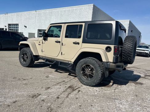 Certified 2016 Jeep Wrangler Unlimited Sahara image 26