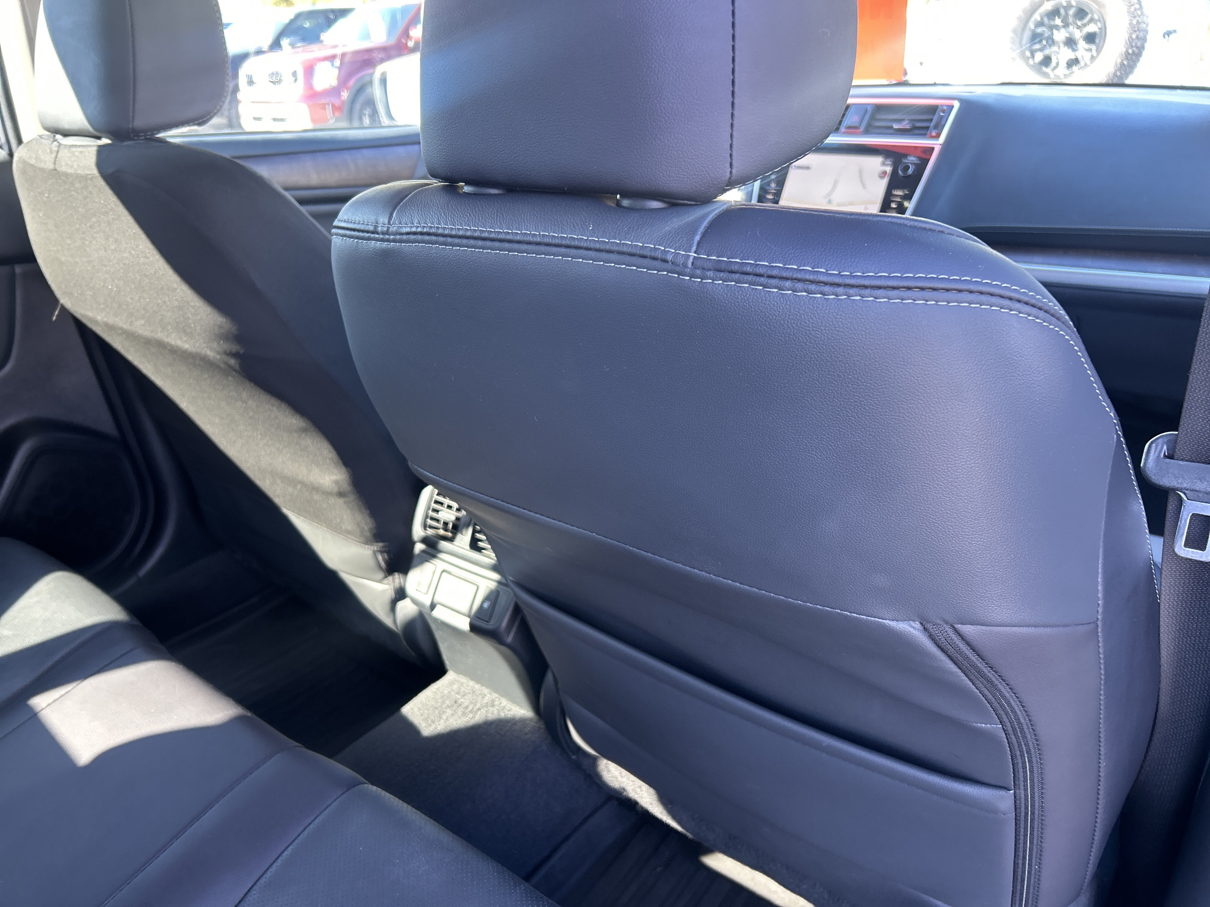 Used 2018 Subaru Outback 2.5i Limited AWD/4WD image 47