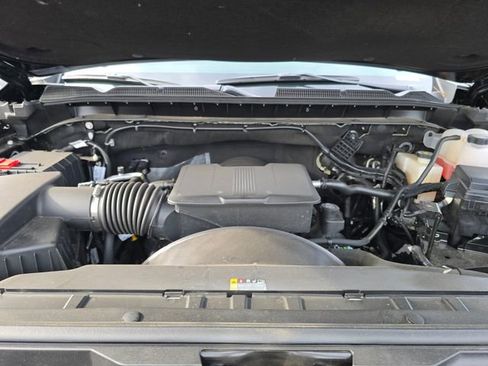 Used 2025 GMC Sierra 2500 AT4X image 22