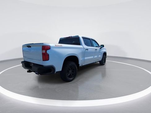 Used 2022 Chevrolet Silverado 1500 LT Trail Boss w/ Safety Package image 8