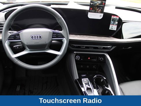 Used 2025 Audi Q5 Premium Plus w/ Premium Plus AWD/4WD image 12