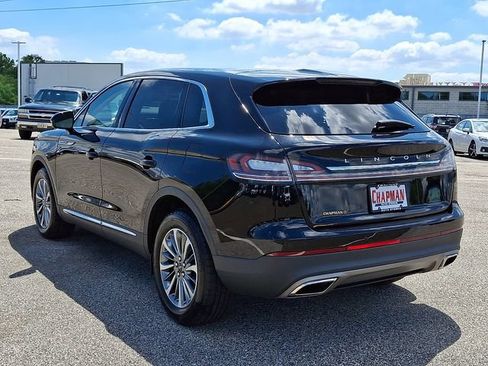 Used 2023 Lincoln Nautilus Reserve AWD/4WD image 4