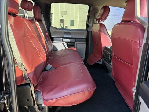 Used 2018 Ford F150 XLT w/ Equipment Group 302A Luxury image 19