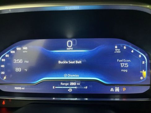 Used 2022 Chevrolet Tahoe LT w/ Luxury Package AWD/4WD image 15
