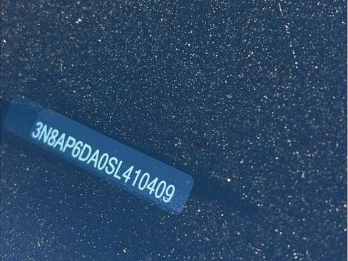 New 2025 Nissan Kicks SR image 22