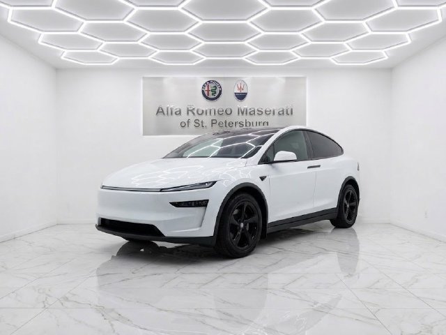 Used 2026 Tesla Model Y Long Range RWD 360° Tour