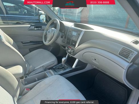 Used 2012 Subaru Forester 2.5X Premium w/ All-Weather Pkg image 12