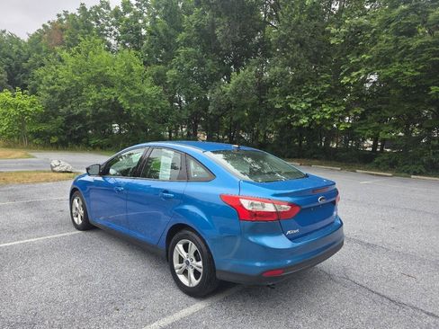 Used 2013 Ford Focus SE w/ Interior Protection Pkg FWD image 4