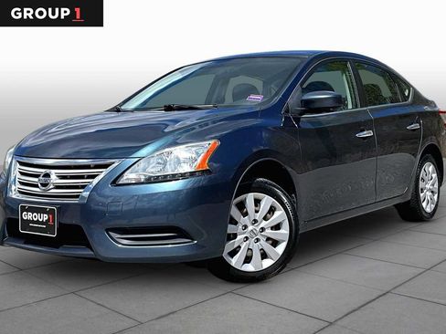 Used 2014 Nissan Sentra SV FWD image 1