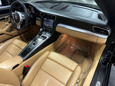 Used 2015 Porsche 911 Carrera S RWD image 18