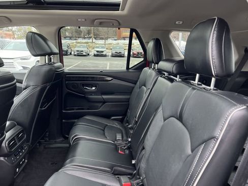 Used 2023 Honda Pilot Elite image 21