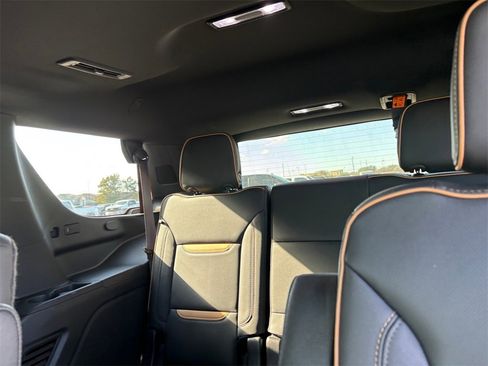 Used 2022 GMC Yukon AT4 image 31