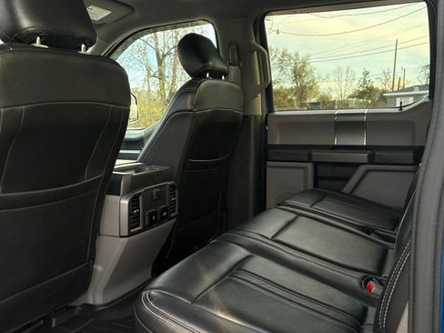 Used 2018 Ford F150 XLT w/ Equipment Group 302A Luxury image 19