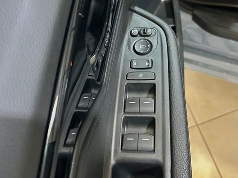 Used 2023 Honda Odyssey Elite image 44