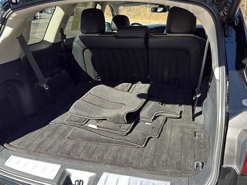 Used 2020 INFINITI QX60 Signature Edition w/ Cargo Package Essential image 30