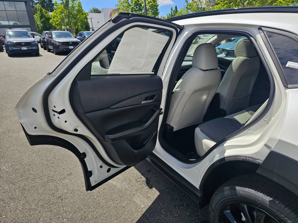New 2026 MAZDA CX-30 Aire Edition AWD/4WD image 23