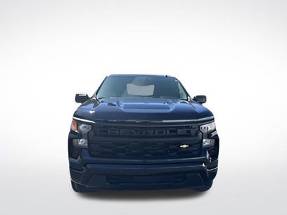 Used 2025 Chevrolet Silverado 1500 Custom