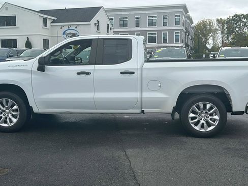 Certified 2020 Chevrolet Silverado 1500 Custom w/ Custom Value Package image 4